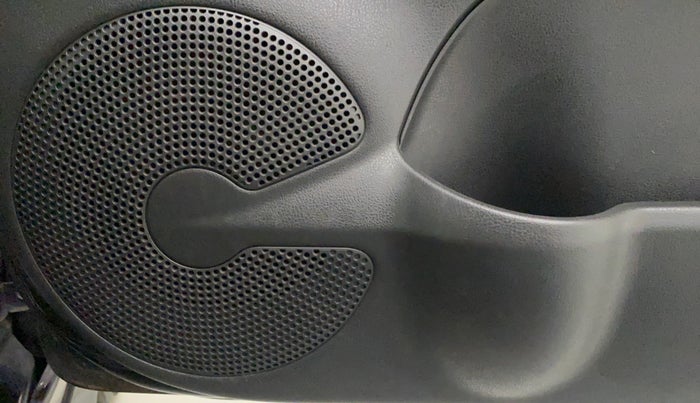 2017 Nissan Micra XV CVT, Petrol, Automatic, 21,480 km, Speaker