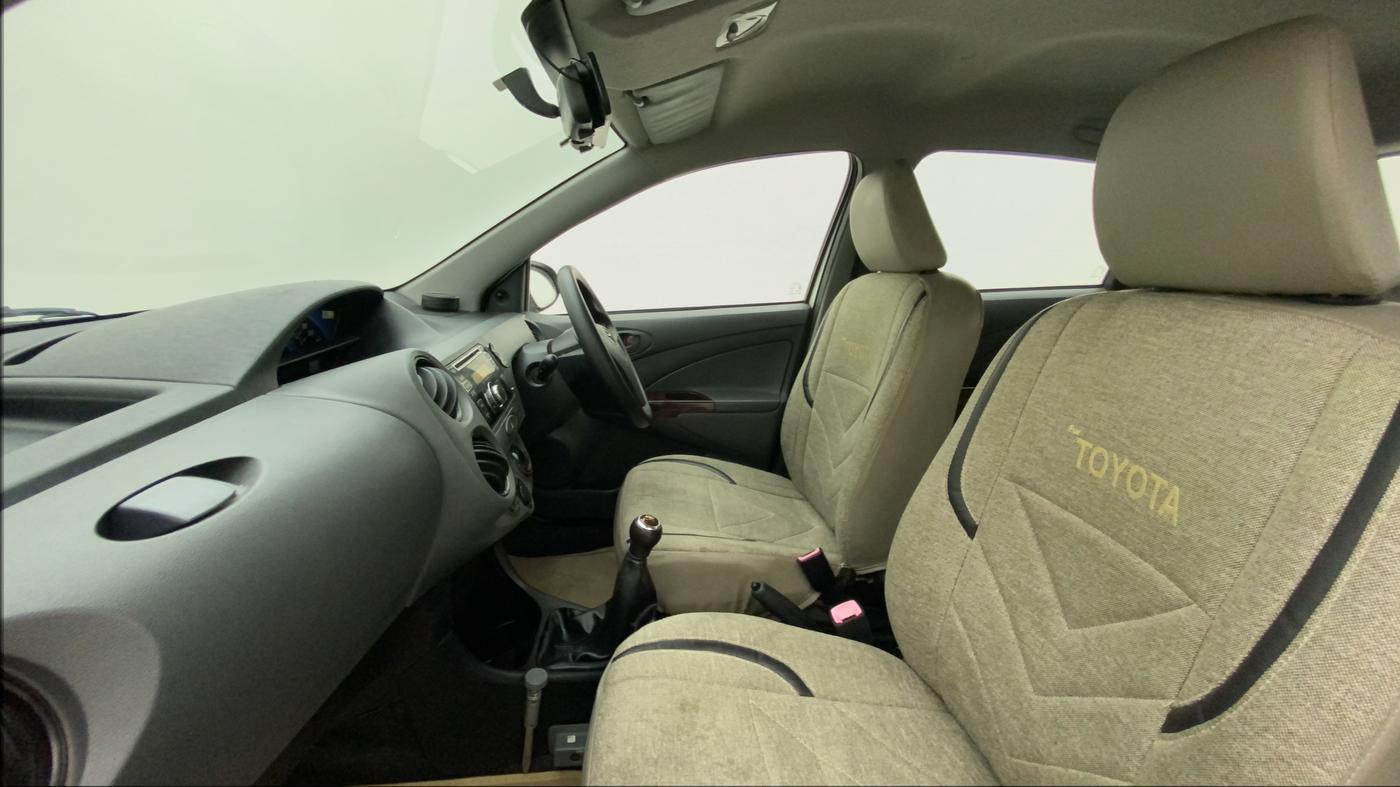 2013 Toyota Etios Liva G, Petrol, Manual, 16,850 km, Right Side Front Door Cabin