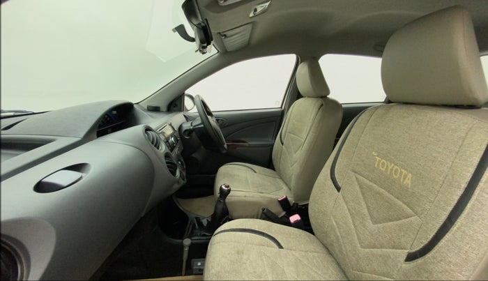 2013 Toyota Etios Liva G, Petrol, Manual, 16,850 km, Right Side Front Door Cabin