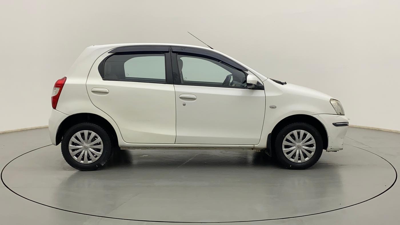 2013 Toyota Etios Liva G, Petrol, Manual, 16,850 km, Right Side View