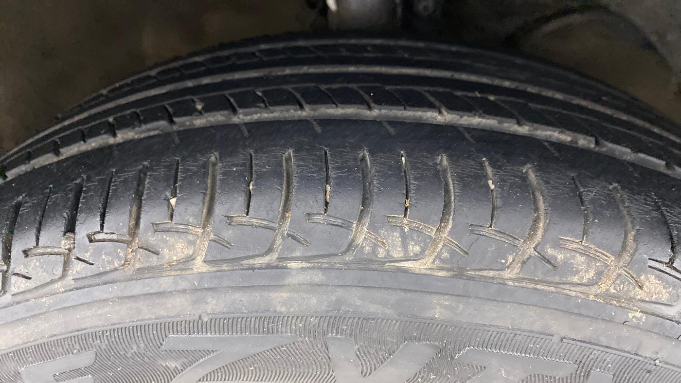 2018 Maruti Baleno DELTA 1.2 K12, Petrol, Manual, 39,608 km, Right Front Tyre Tread