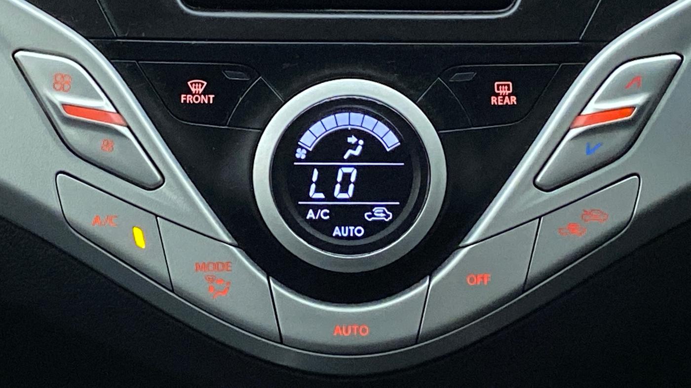 2018 Maruti Baleno DELTA 1.2 K12, Petrol, Manual, 39,608 km, Automatic Climate Control