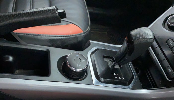 2020 Tata NEXON XMA SUNROOF PETROL, Petrol, Automatic, 26,052 km, Gear Lever