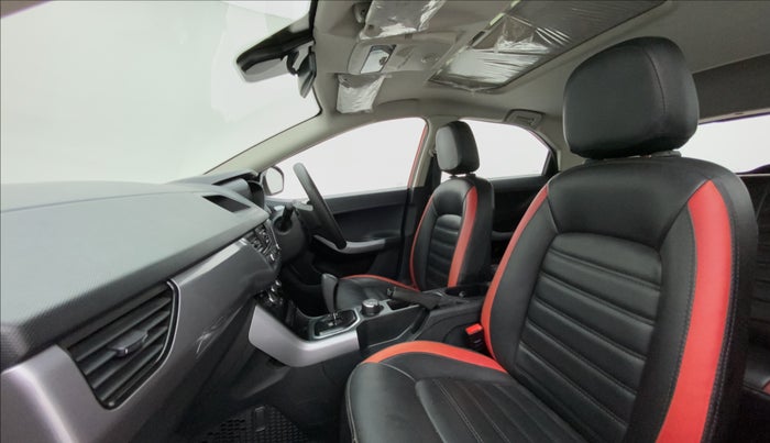 2020 Tata NEXON XMA SUNROOF PETROL, Petrol, Automatic, 26,052 km, Right Side Front Door Cabin