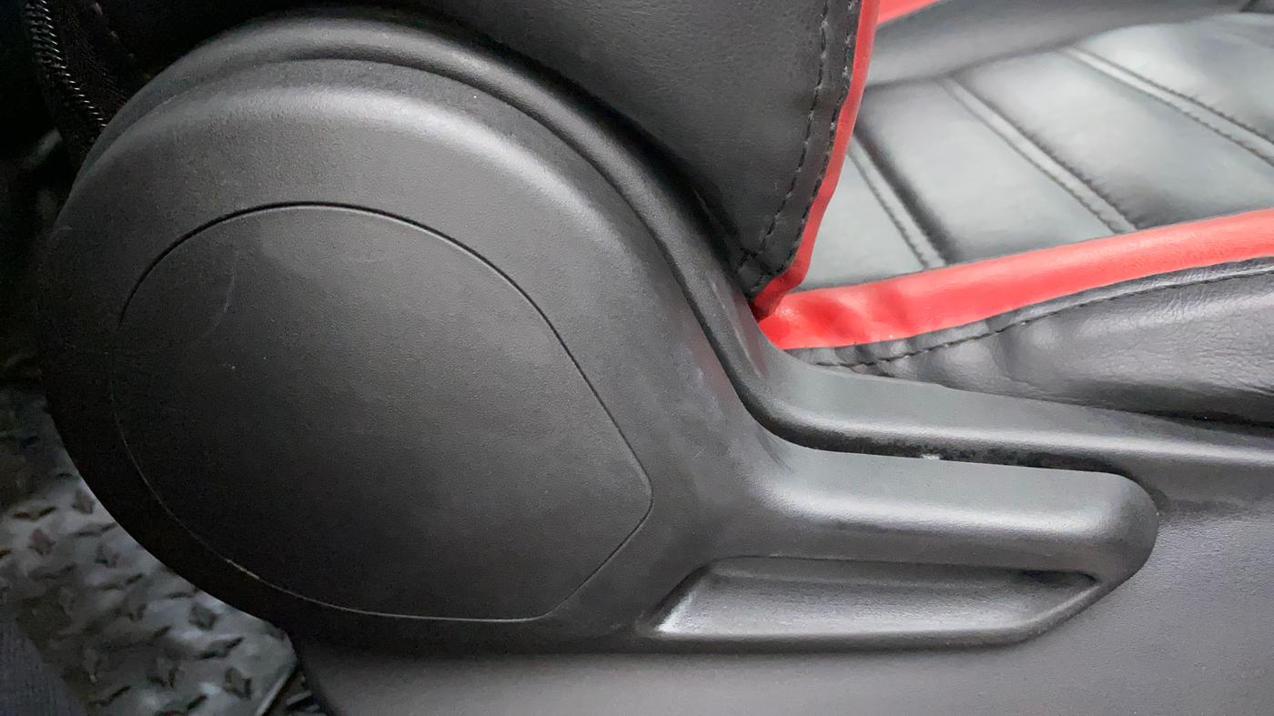 2020 Tata NEXON XMA SUNROOF PETROL, Petrol, Automatic, 26,052 km, Driver Side Adjustment Panel