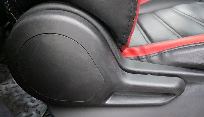 2020 Tata NEXON XMA SUNROOF PETROL, Petrol, Automatic, 26,052 km, Driver Side Adjustment Panel