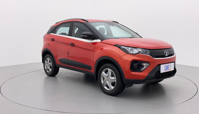 2020 Tata NEXON XMA SUNROOF PETROL, Petrol, Automatic, 26,052 km, Right Front Diagonal