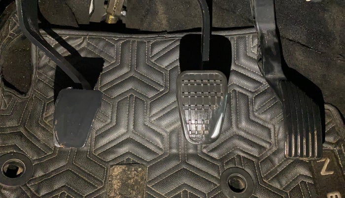 2024 Tata NEXON CREATIVE + SUNROOF 1.5 DIESEL, Diesel, Manual, 47,683 km, Pedals