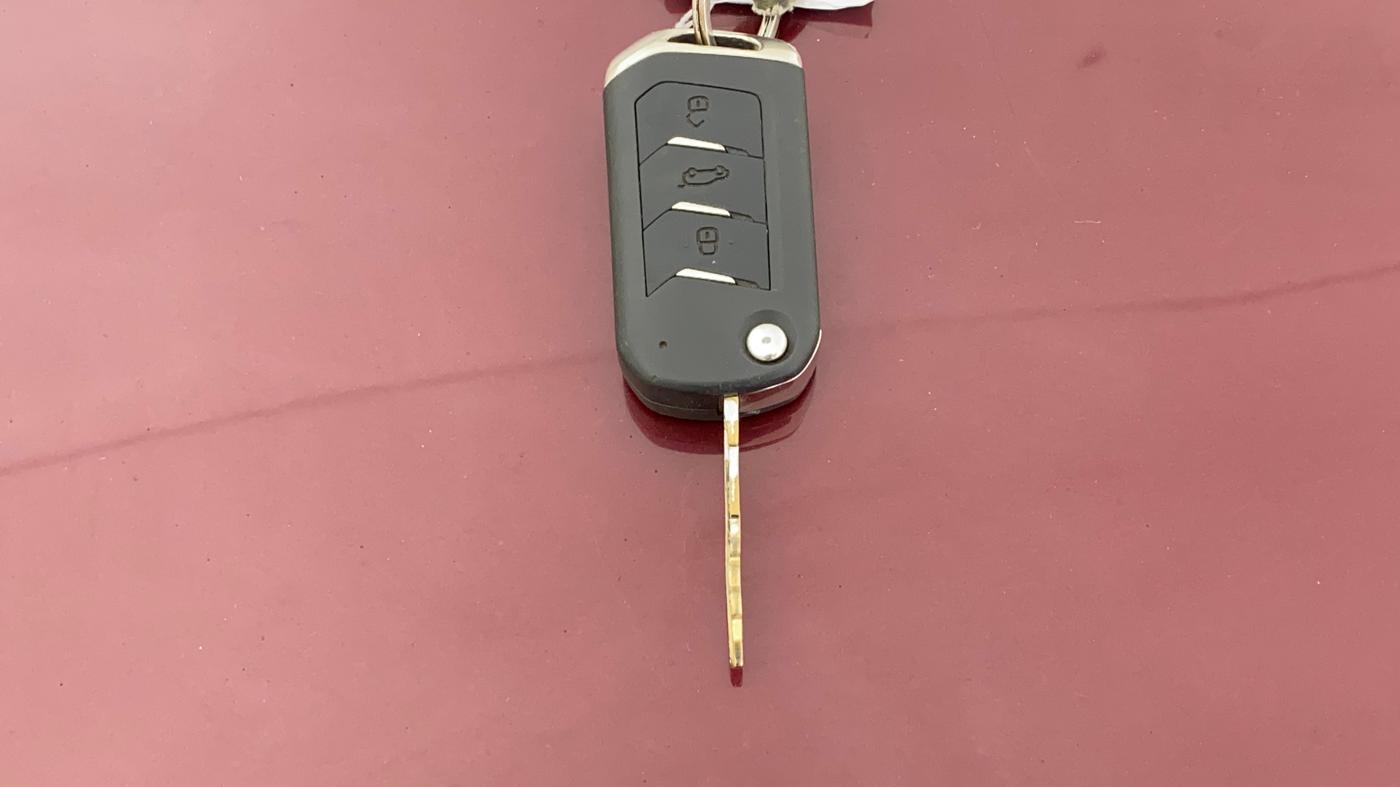2018 Mahindra MARAZZO M8 7 STR, Diesel, Manual, 84,153 km, Key Close Up