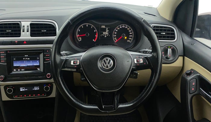 2016 Volkswagen Polo HIGHLINE1.2L, Petrol, Manual, 91,277 km, Steering Wheel Close Up