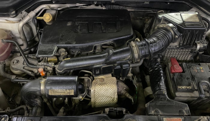 2020 Mahindra XUV300 W8 (O) 1.2 PETROL, Petrol, Manual, 28,357 km, Engine View