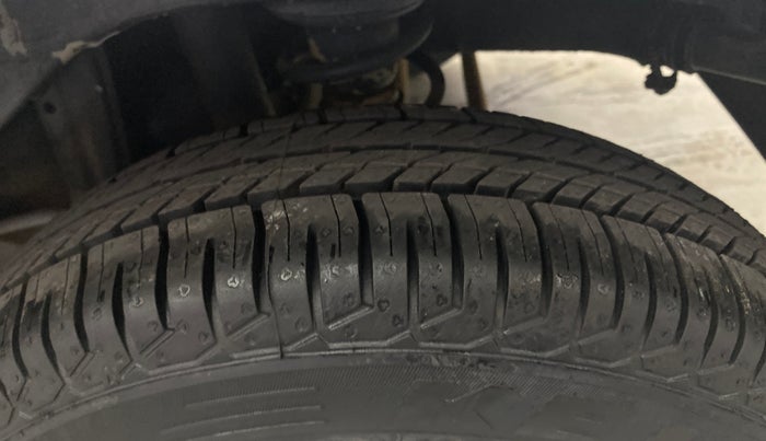 2018 Maruti Alto 800 LXI, Petrol, Manual, 54,855 km, Left Rear Tyre Tread