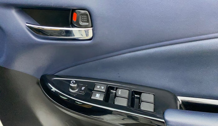 2024 Maruti Baleno ALPHA 1.2 AGS, Petrol, Automatic, 10,207 km, Driver Side Door Panels Control