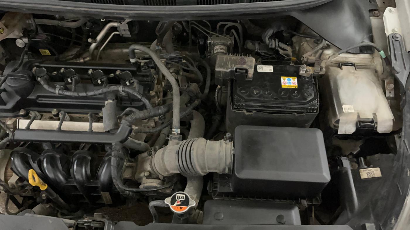 2020 Hyundai Elite i20 MAGNA PLUS 1.2, Petrol, Manual, 24,894 km, Engine View - Left