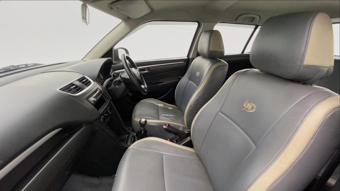 2013 Maruti Swift VDI, Diesel, Manual, 96,954 km, Right Side Front Door Cabin