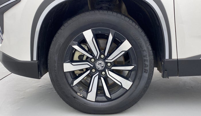 2020 MG HECTOR SHARP DCT PETROL, Petrol, Automatic, 23,356 km, Left Front Wheel