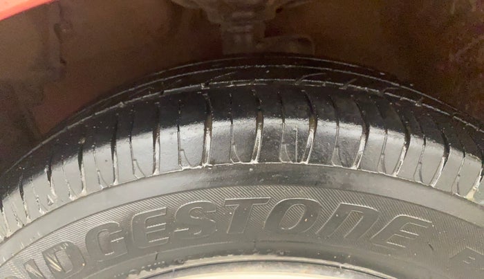 2016 Maruti Celerio ZXI AMT, Petrol, Automatic, 92,909 km, Left Front Tyre Tread