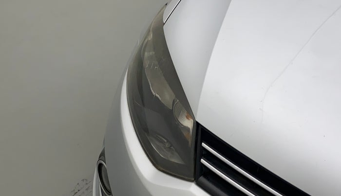 2012 Volkswagen Vento HIGHLINE 1.6 MPI, Petrol, Manual, 62,615 km, Right headlight - Minor scratches