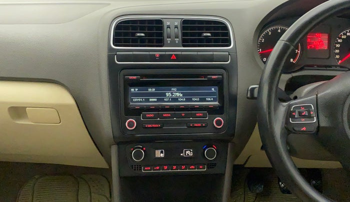 2012 Volkswagen Vento HIGHLINE 1.6 MPI, Petrol, Manual, 62,615 km, Air Conditioner