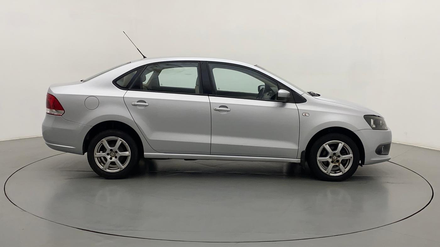 2012 Volkswagen Vento HIGHLINE 1.6 MPI, Petrol, Manual, 62,615 km, Right Side