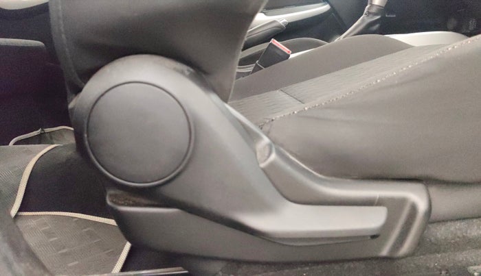 2018 Maruti Baleno DELTA CVT PETROL 1.2, Petrol, Automatic, 21,349 km, Driver Side Adjustment Panel