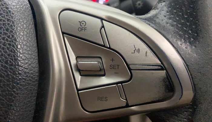 2019 Mahindra XUV300 W8 1.5 DIESEL, Diesel, Manual, 64,535 km, Adaptive Cruise Control