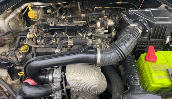 2019 Mahindra XUV300 W8 1.5 DIESEL, Diesel, Manual, 64,535 km, Engine View