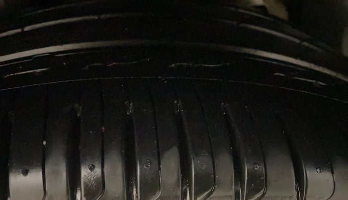 2019 Mahindra XUV300 W8 1.5 DIESEL, Diesel, Manual, 64,535 km, Right Rear Tyre Tread