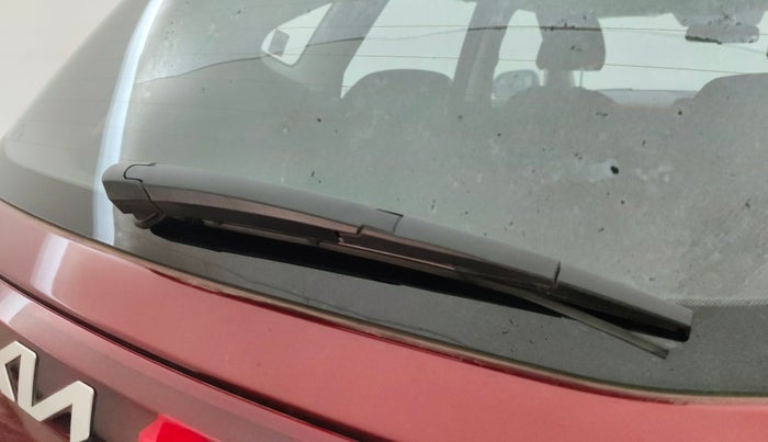 2023 KIA SELTOS  HTK PLUS 1.5 PETROL MT, Petrol, Manual, 31,141 km, Rear Wiper