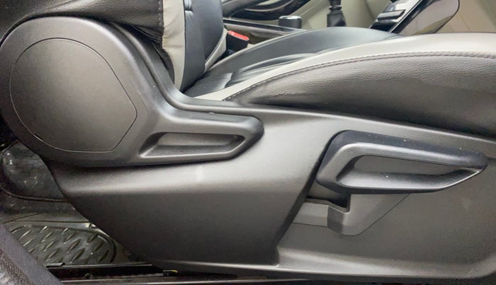 2020 Tata NEXON XZ PLUS PETROL, Petrol, Manual, 54,102 km, Driver Side Adjustment Panel