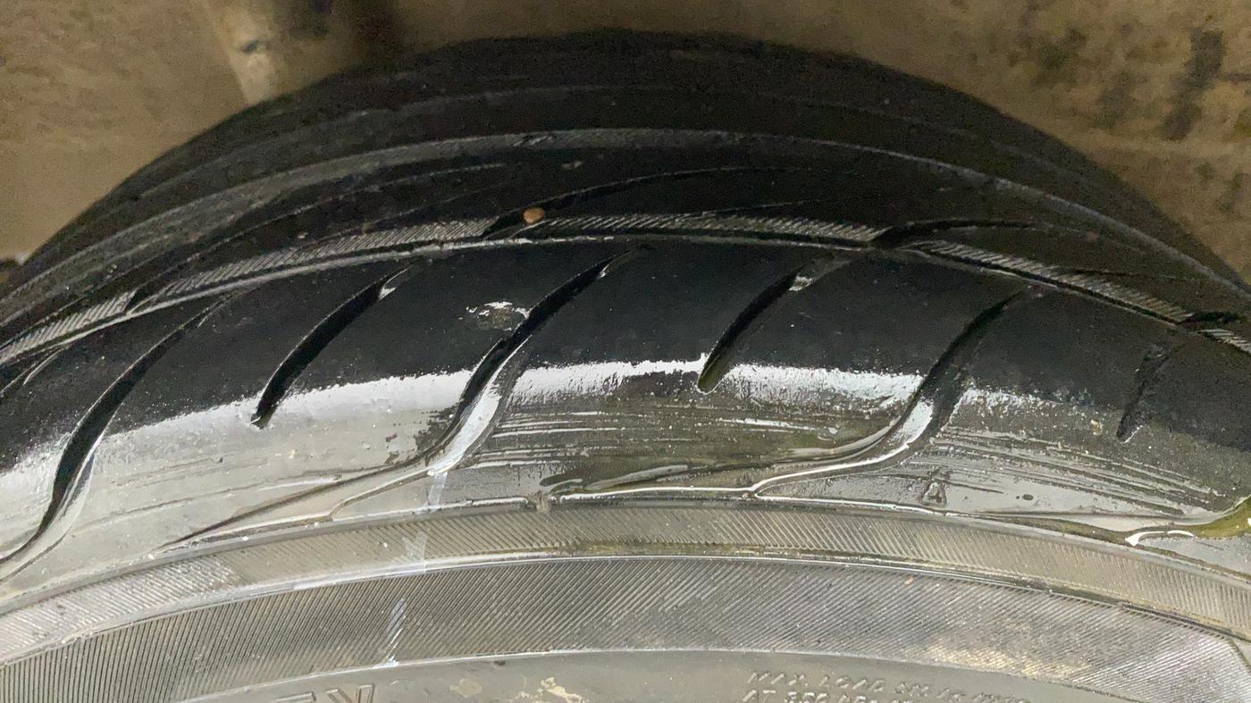 2017 Honda Brio E MT, CNG, Manual, 30,917 km, Right Rear Tyre Tread