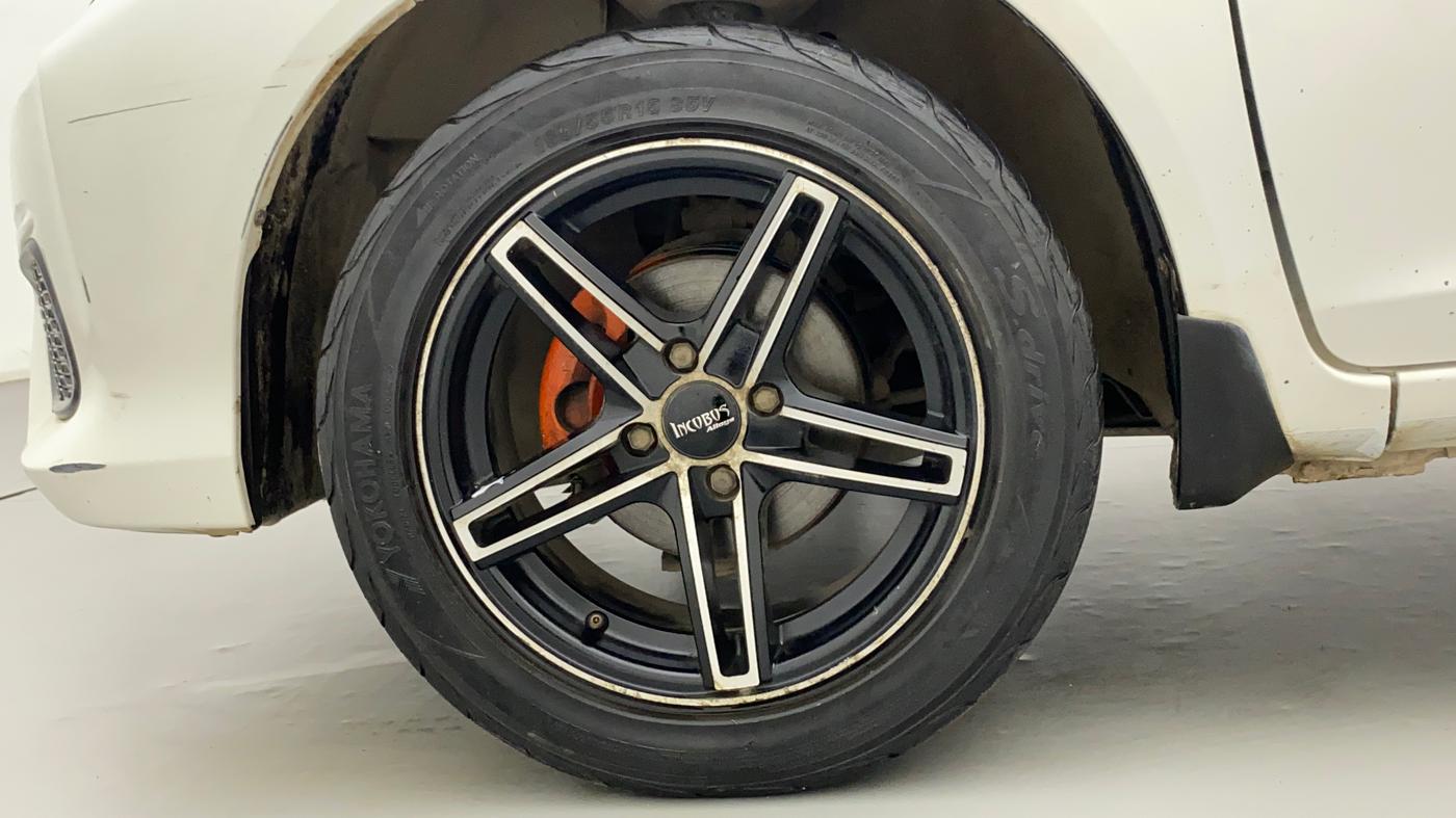 2017 Honda Brio E MT, CNG, Manual, 30,917 km, Left Front Wheel