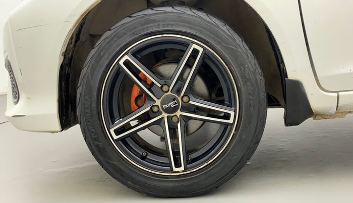 2017 Honda Brio E MT, CNG, Manual, 30,917 km, Left Front Wheel