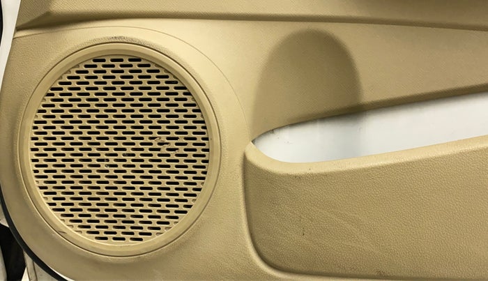 2017 Honda Brio E MT, CNG, Manual, 30,917 km, Speaker