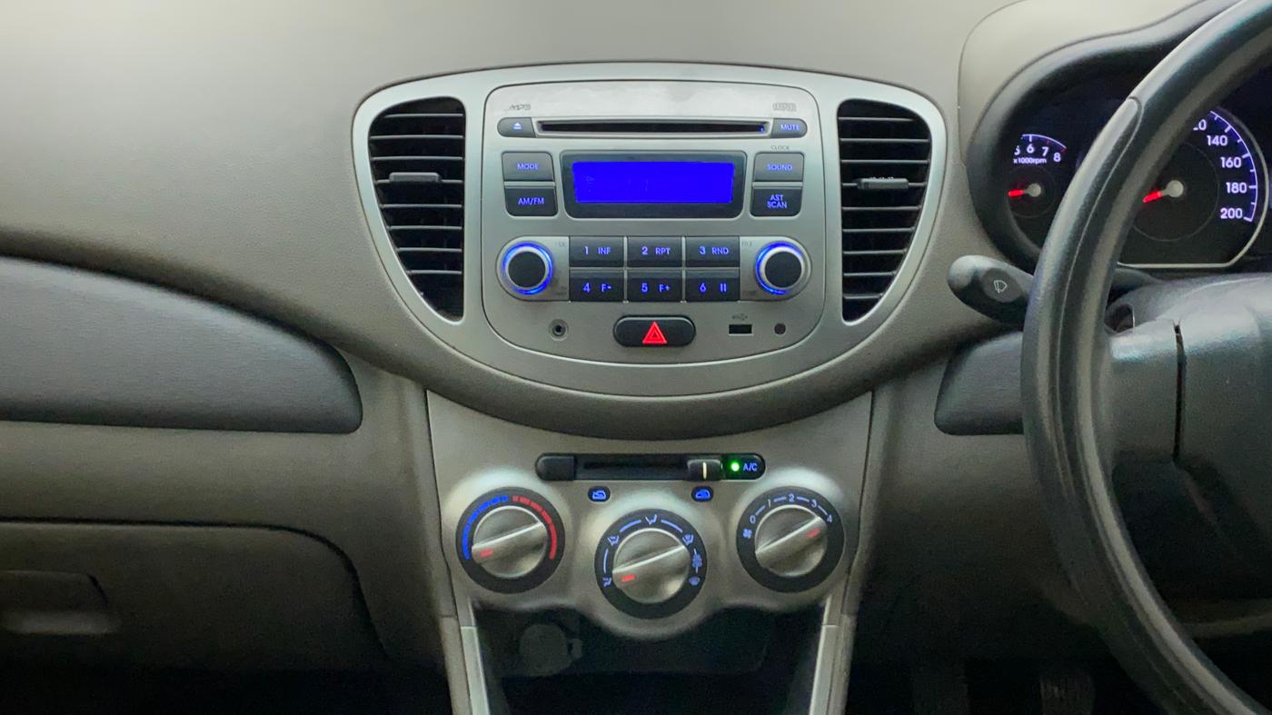 2011 Hyundai i10 MAGNA 1.2, Petrol, Manual, 72,455 km, Air Conditioner