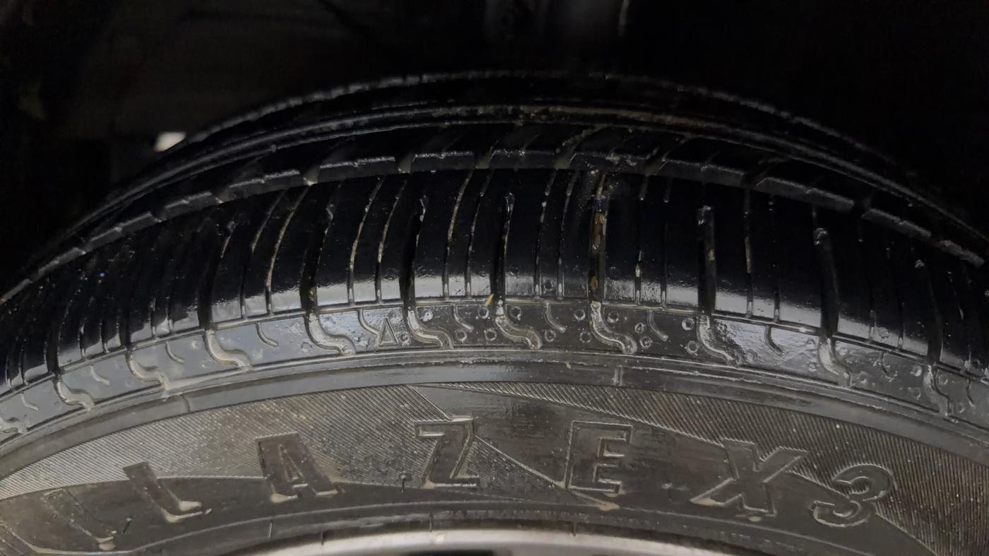 2021 Maruti Ertiga ZXI+ SHVS, Petrol, Manual, 54,560 km, Left Front Tyre Tread