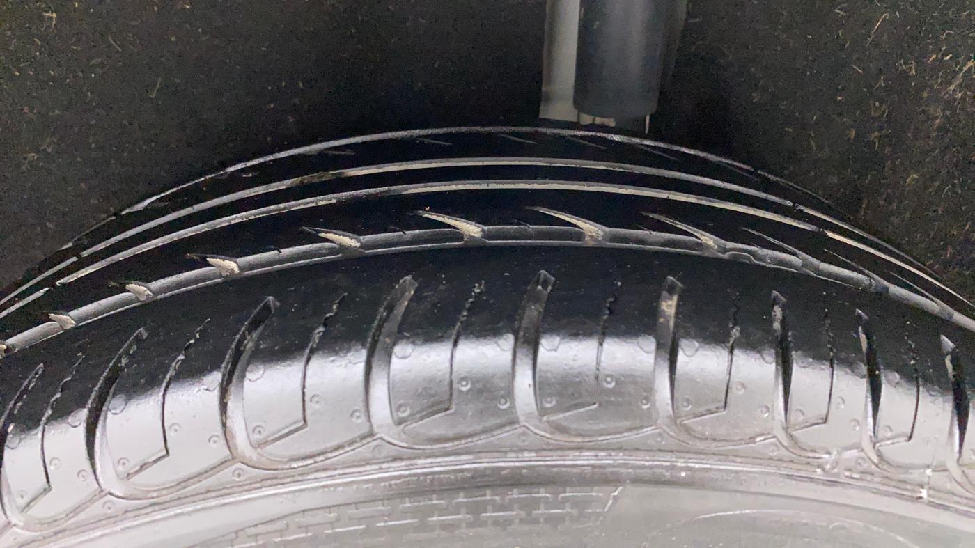 2020 Ford Ecosport TITANIUM + 1.5L PETROL AT, Petrol, Automatic, 30,724 km, Left Rear Tyre Tread
