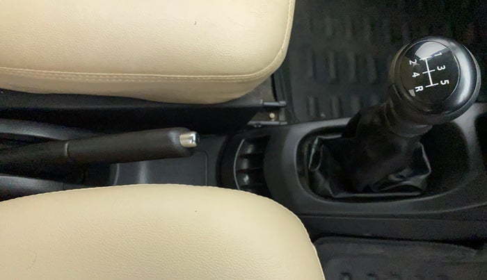 2012 Maruti Wagon R 1.0 VXI, Petrol, Manual, 41,333 km, Gear Lever