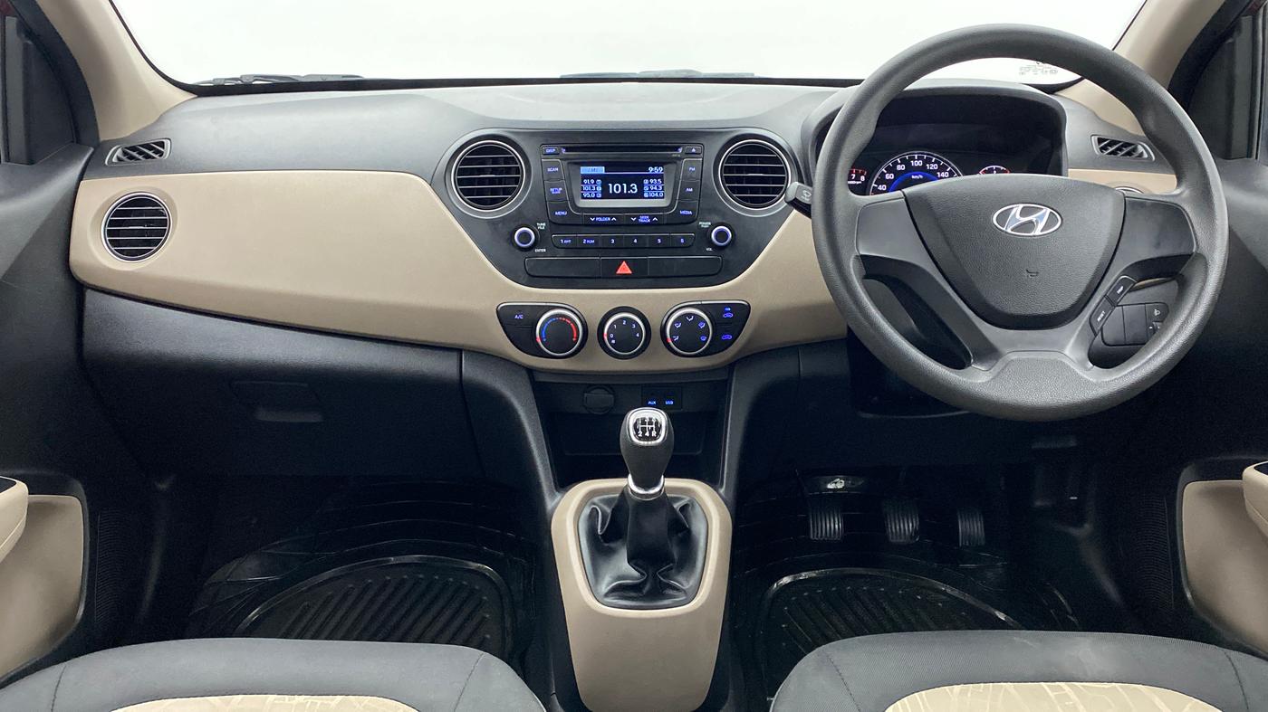 2014 Hyundai Grand i10 SPORTZ 1.2 KAPPA VTVT, Petrol, Manual, 38,599 km, Dashboard