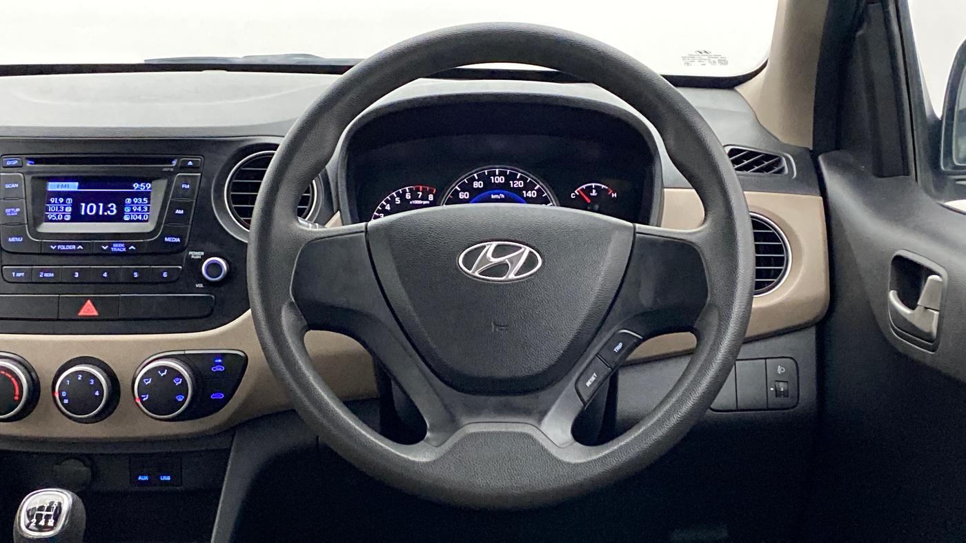 2014 Hyundai Grand i10 SPORTZ 1.2 KAPPA VTVT, Petrol, Manual, 38,599 km, Steering Wheel Close Up