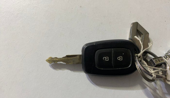 2019 Renault Kwid RXT 0.8, Petrol, Manual, 16,515 km, Key Close Up