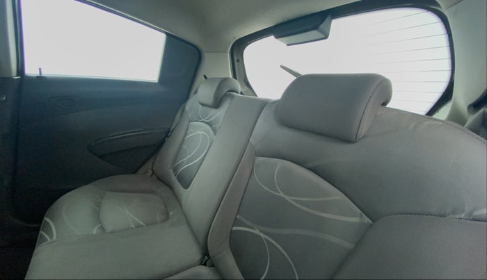 2011 Chevrolet Beat LT PETROL, Petrol, Manual, 67,307 km, Right Side Door Cabin View