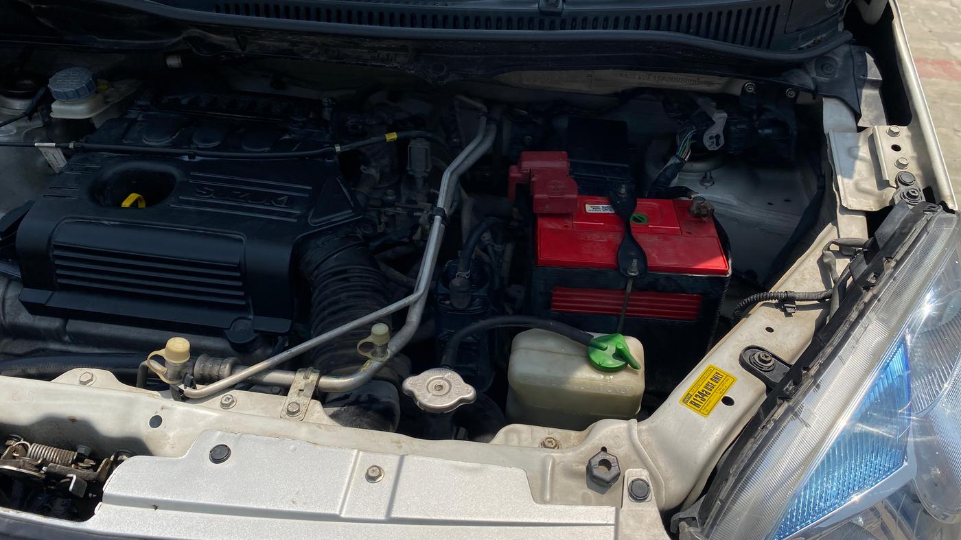 2015 Maruti Wagon R 1.0 VXI, Petrol, Manual, 44,493 km, Engine View - Left