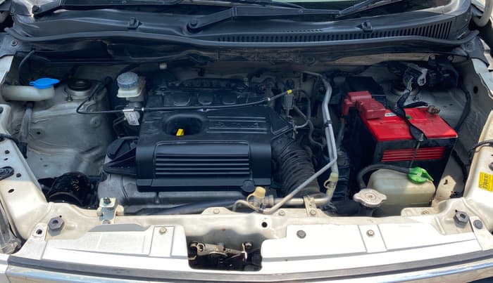 2015 Maruti Wagon R 1.0 VXI, Petrol, Manual, 44,493 km, Engine View