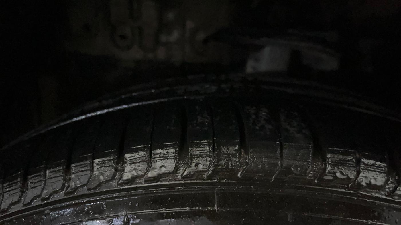 2015 Toyota Etios CROSS 1.2 G, CNG, Manual, 64,247 km, Left Front Tyre Tread