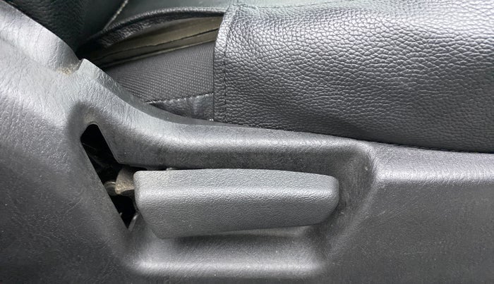 2020 Maruti Alto LXI, Petrol, Manual, 10,762 km, Driver Side Adjustment Panel