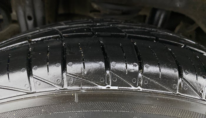 2020 Maruti Alto LXI, Petrol, Manual, 10,762 km, Right Rear Tyre Tread