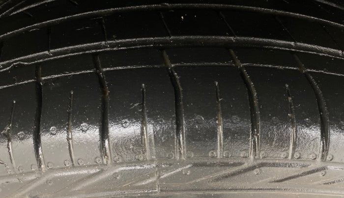 2023 Tata NEXON XZ PLUS PETROL, Petrol, Manual, 39,809 km, Left Front Tyre Tread