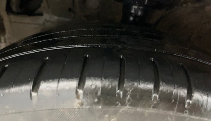 2024 Hyundai Verna SX 1.5 l MPI, Petrol, Manual, 31,078 km, Left Front Tyre Tread