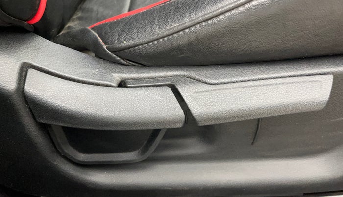 2024 Hyundai Verna SX 1.5 l MPI, Petrol, Manual, 31,078 km, Driver Side Adjustment Panel